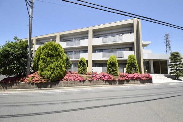 ISIS 24(イーシス 24)の物件内観写真